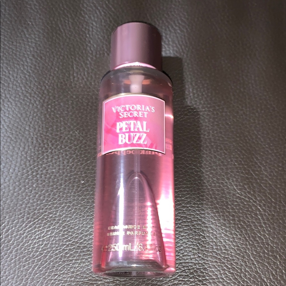 Victoria's Secret Petal Buzz Body Mist full size
